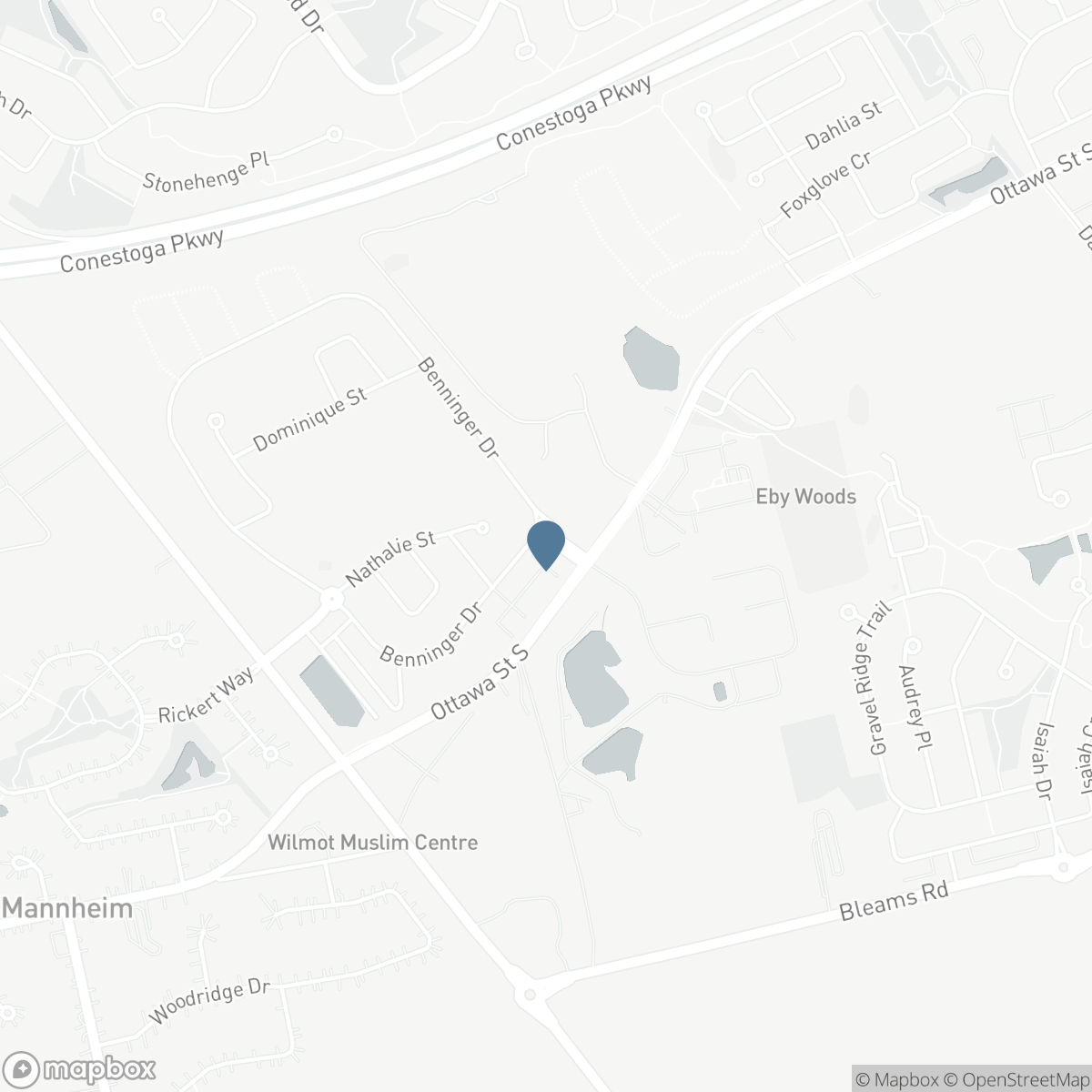15 BENNINGER Drive, Kitchener, Ontario N2E 0J4